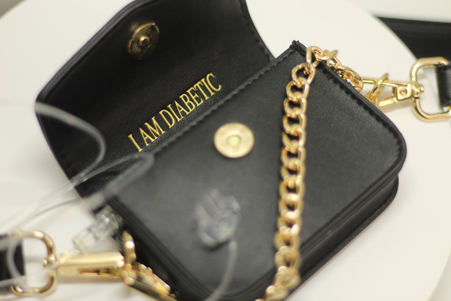 The Signature Satchel-Black