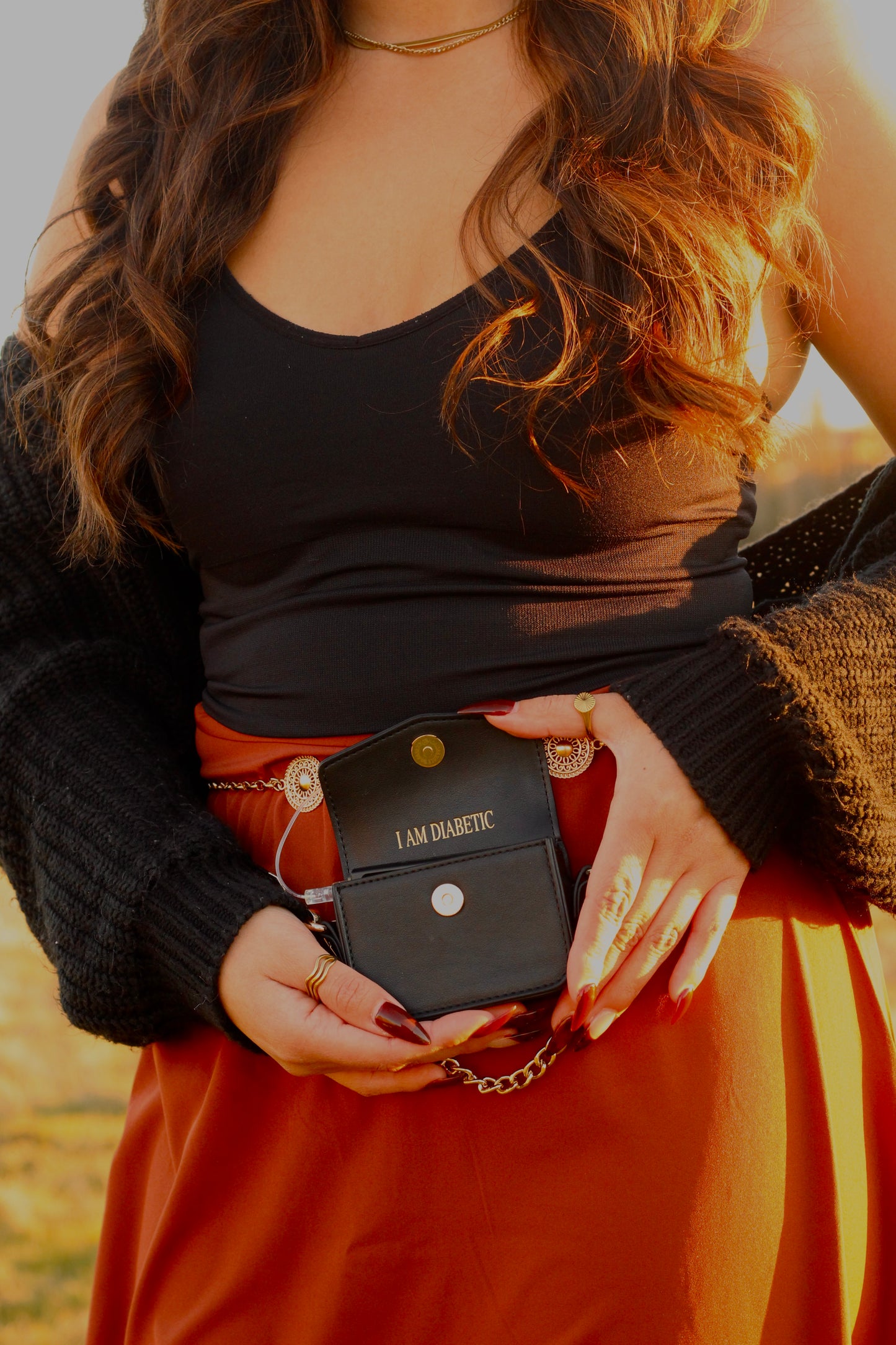 The Signature Satchel-Black